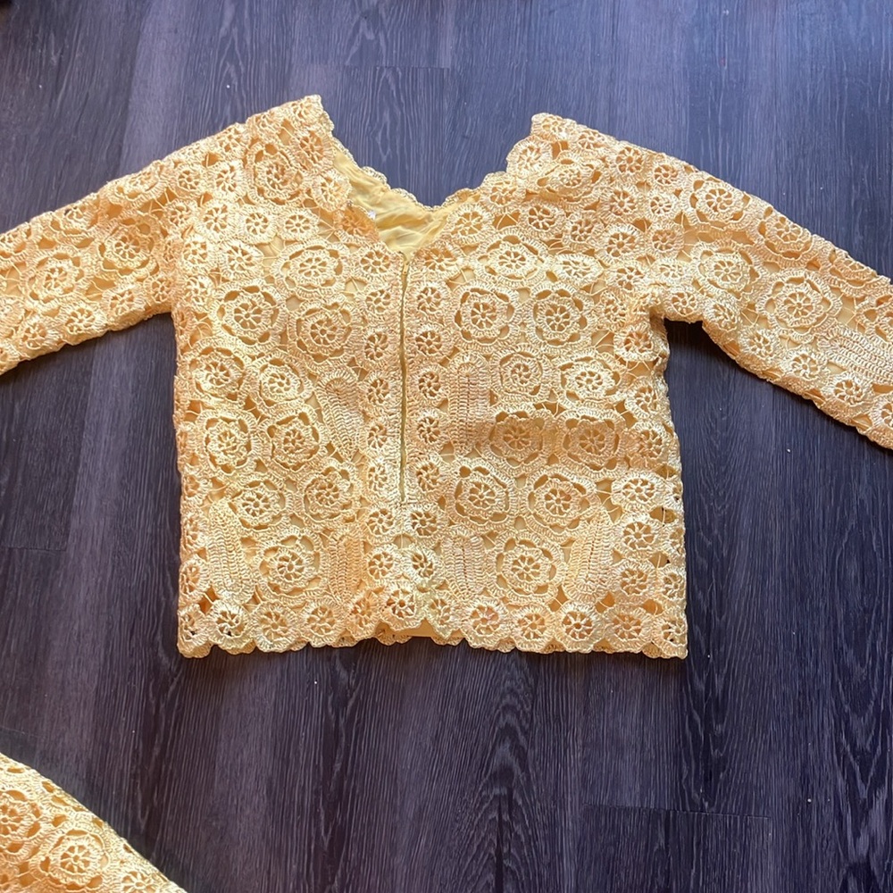 Vintage 60s Bright Yellow Shimmery Lace Two Piece Bell Bottom Pant Set As Is - Picture 7 of 9